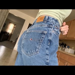 High Waisted Tommy Mom Jeans